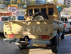 تويوتا لاند كروزر 70 بيك اب